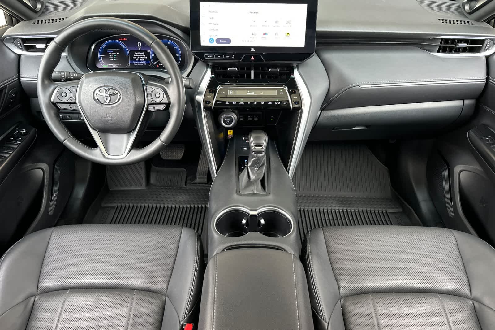 Thumbnail: 2024 Toyota Venza - 3