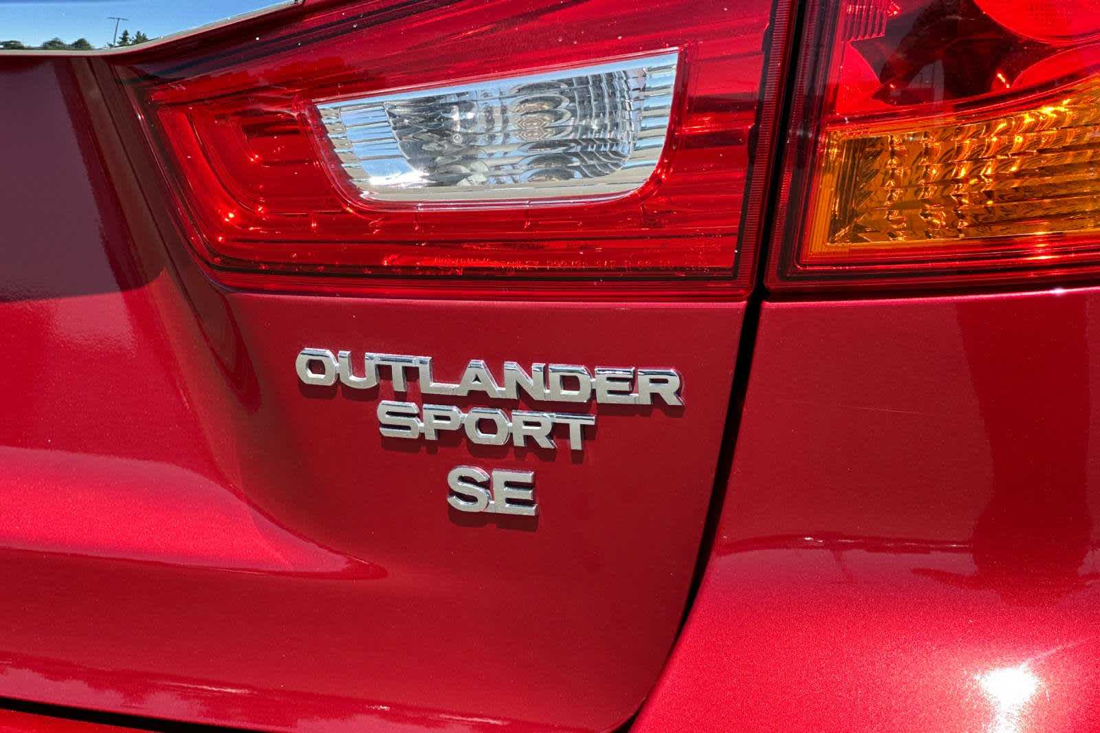 2018 Mitsubishi Outlander Sport SE 31