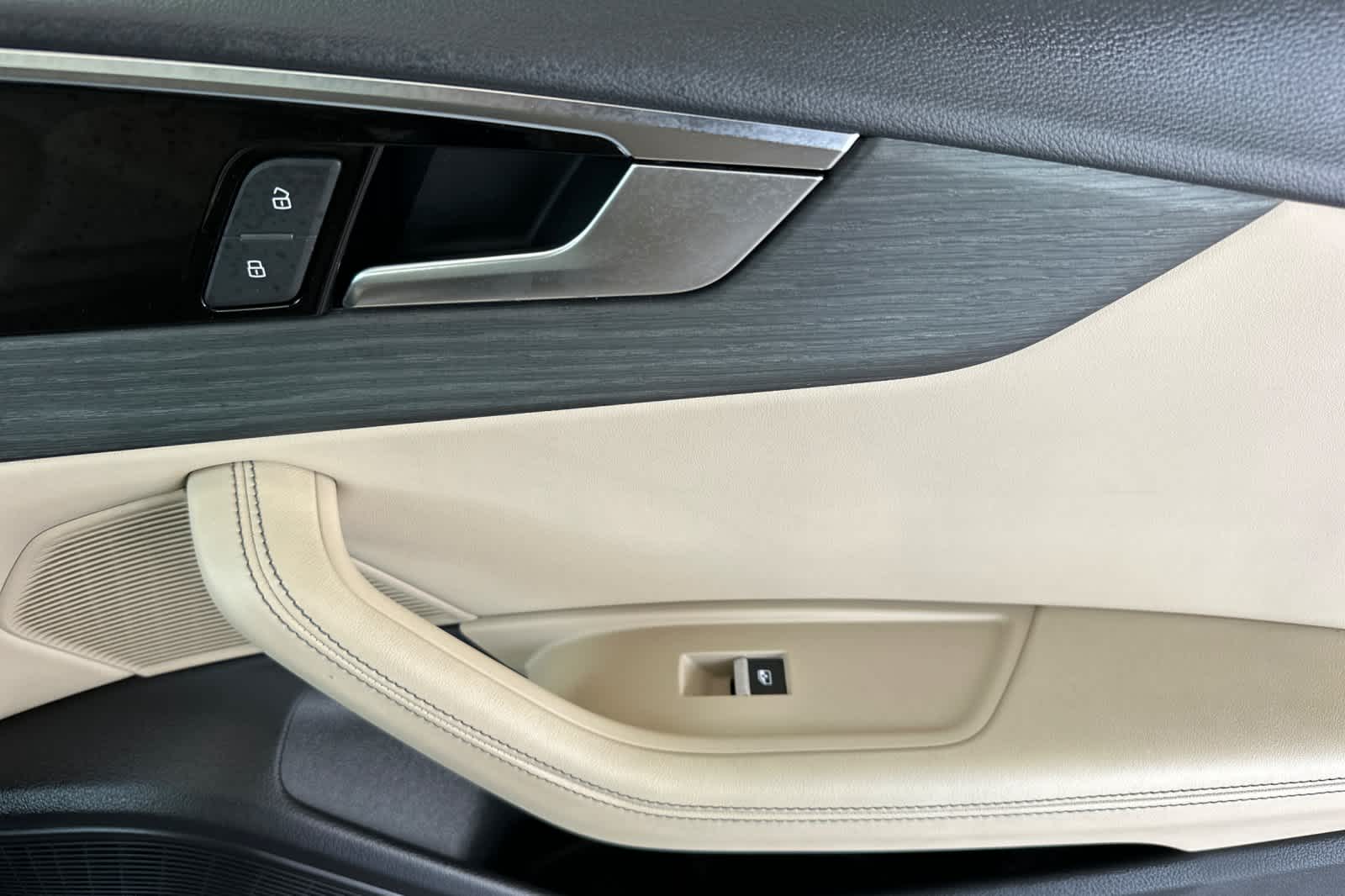 Thumbnail: 2024 Audi A5 - 18