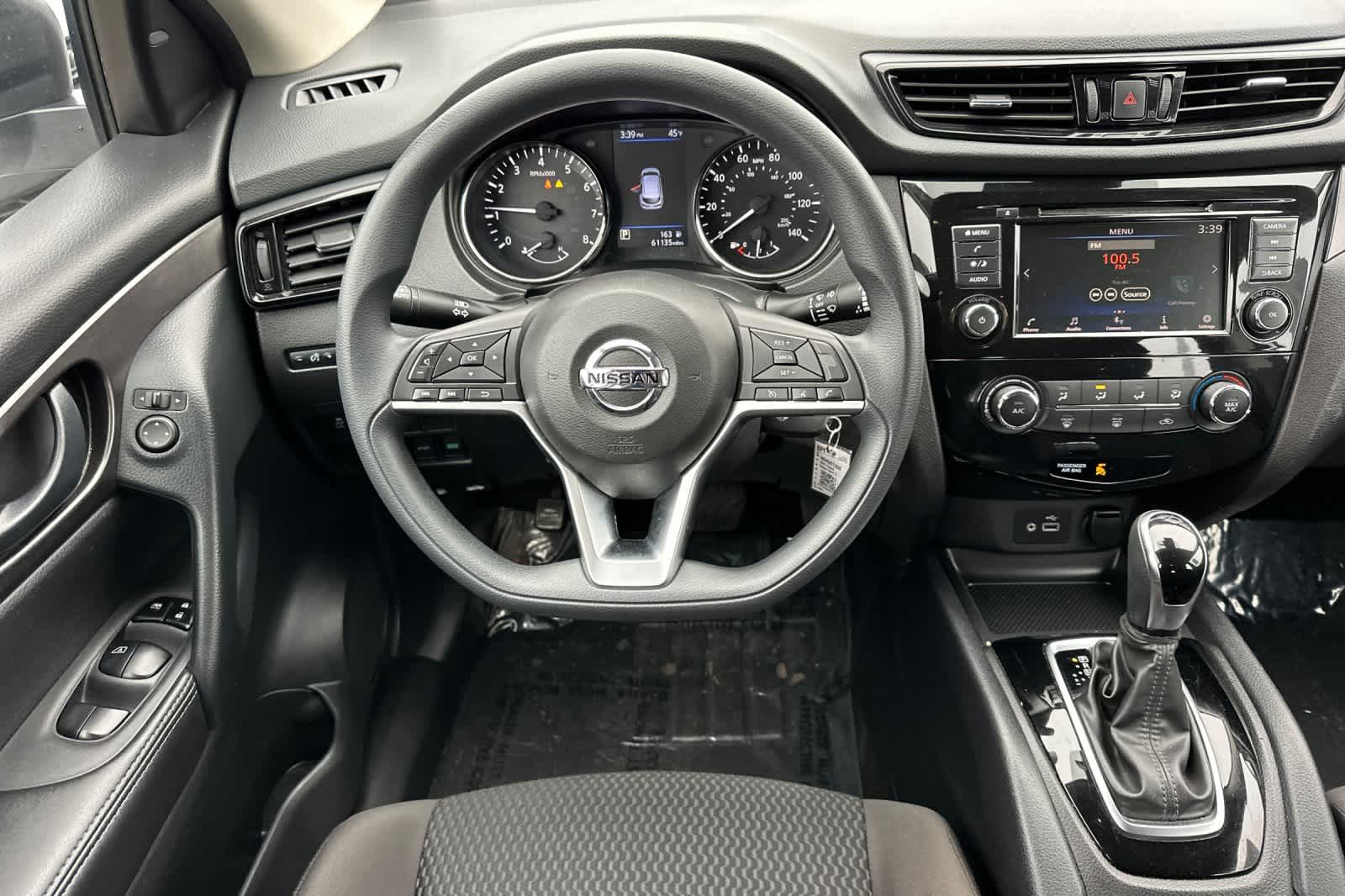 Thumbnail: 2022 Nissan Rogue Sport - 15