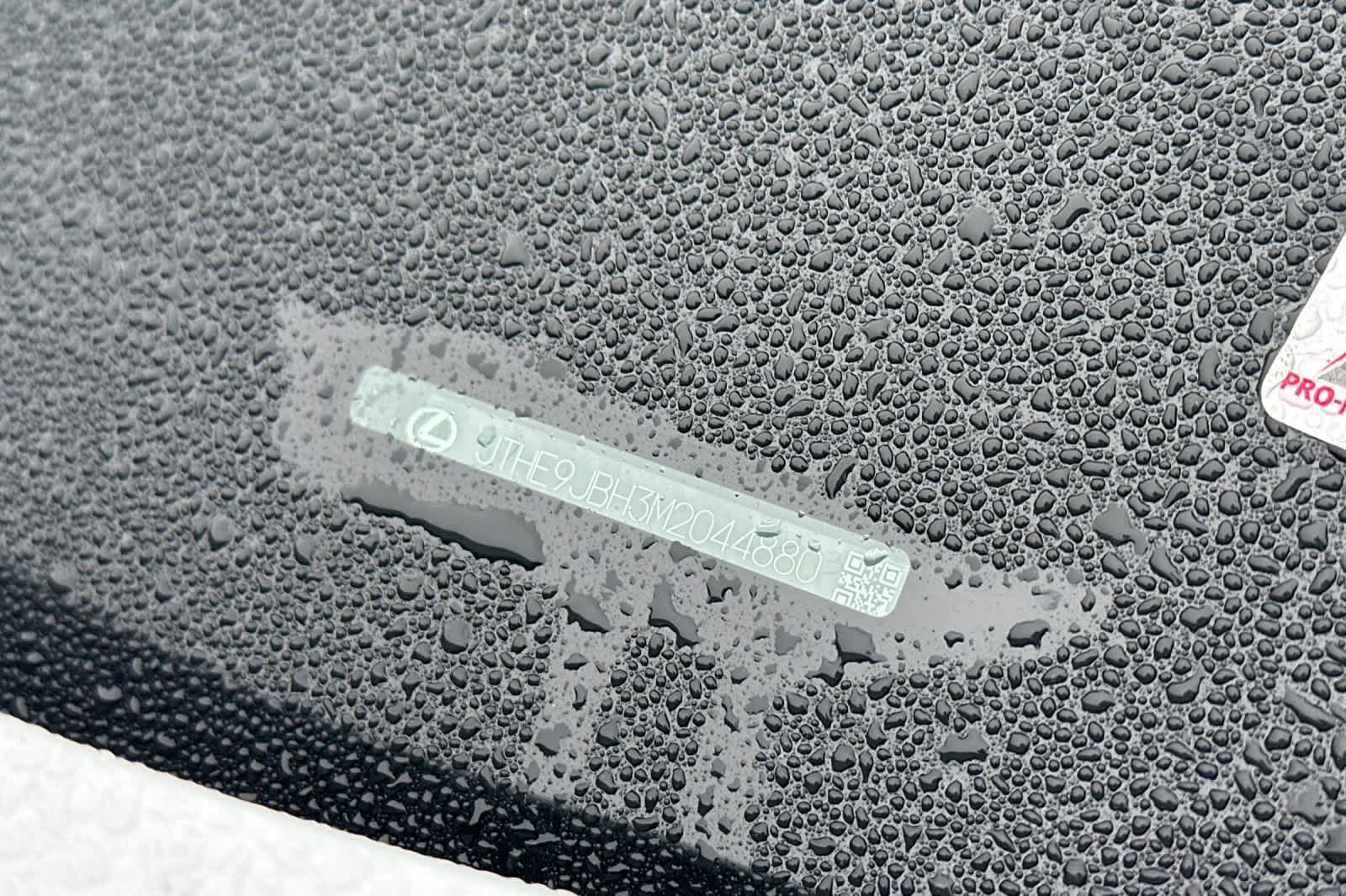 Thumbnail: 2021 Lexus UX - 23