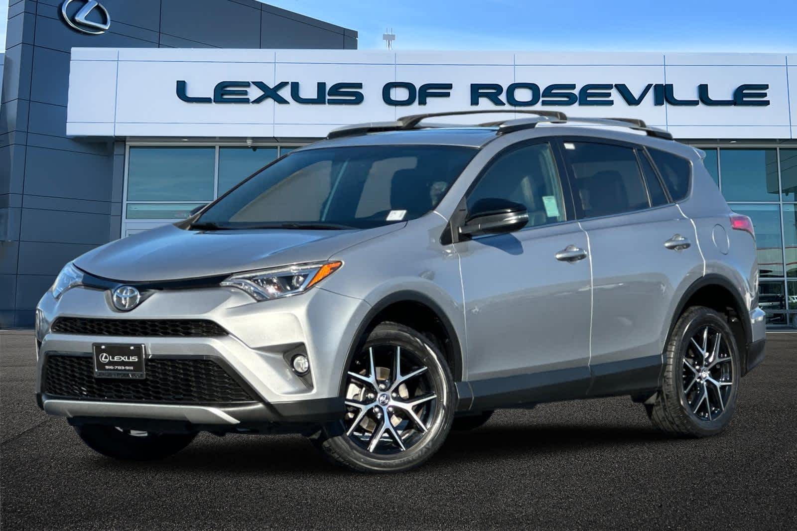 Thumbnail: 2016 Toyota RAV4 - 1