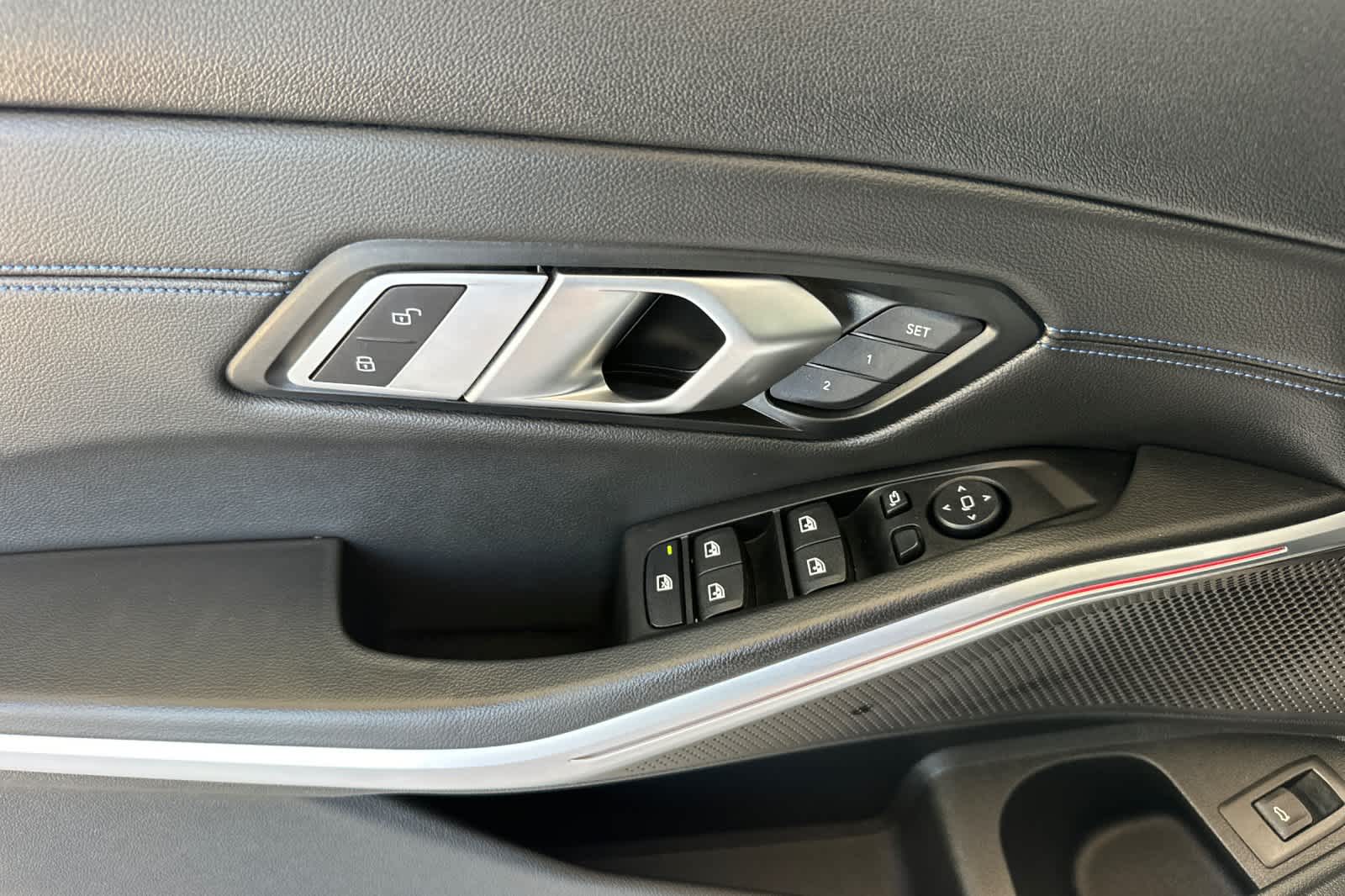 Thumbnail: 2020 BMW 3 Series - 12