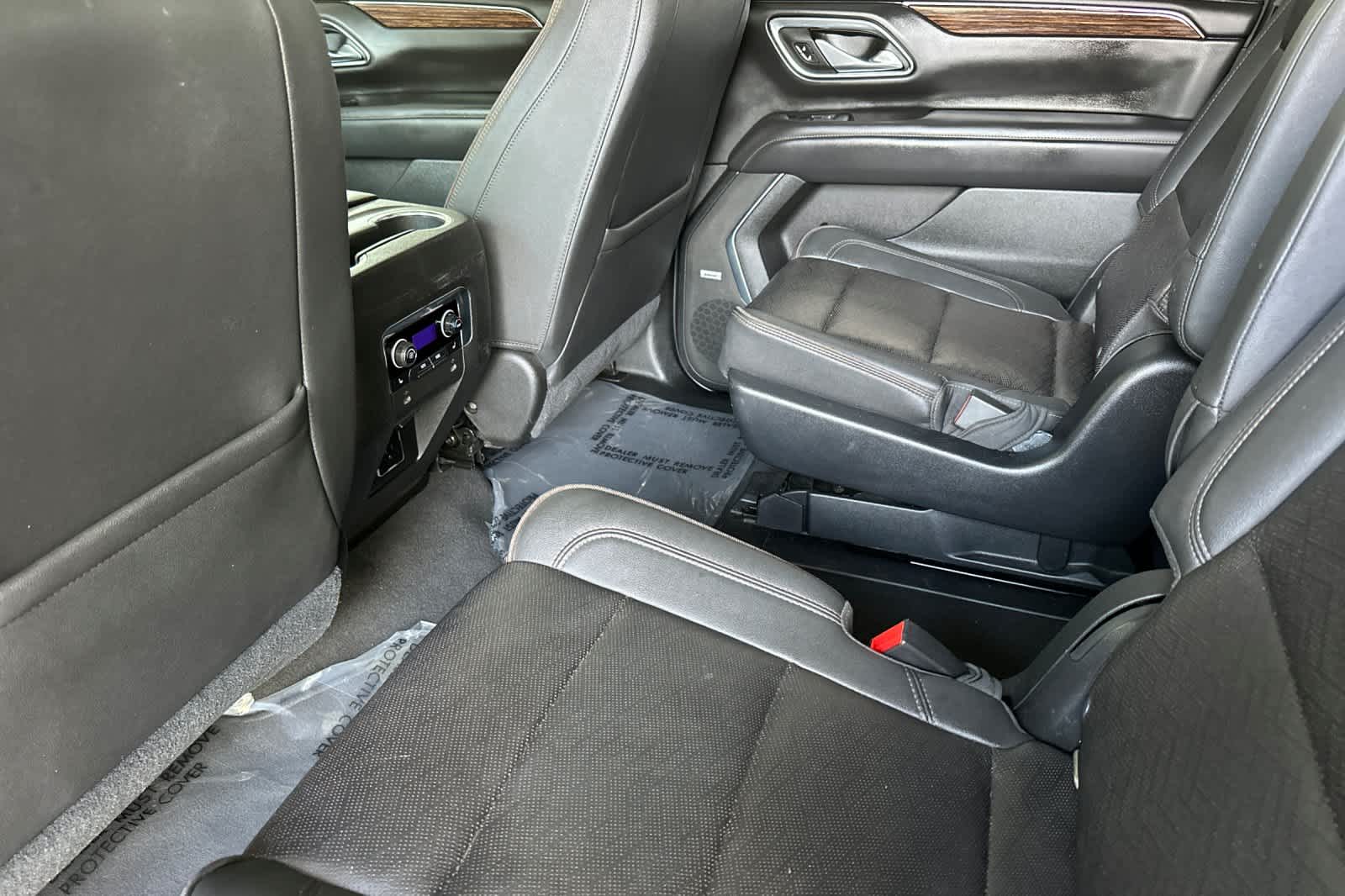 Thumbnail: 2021 Chevrolet Suburban - 4