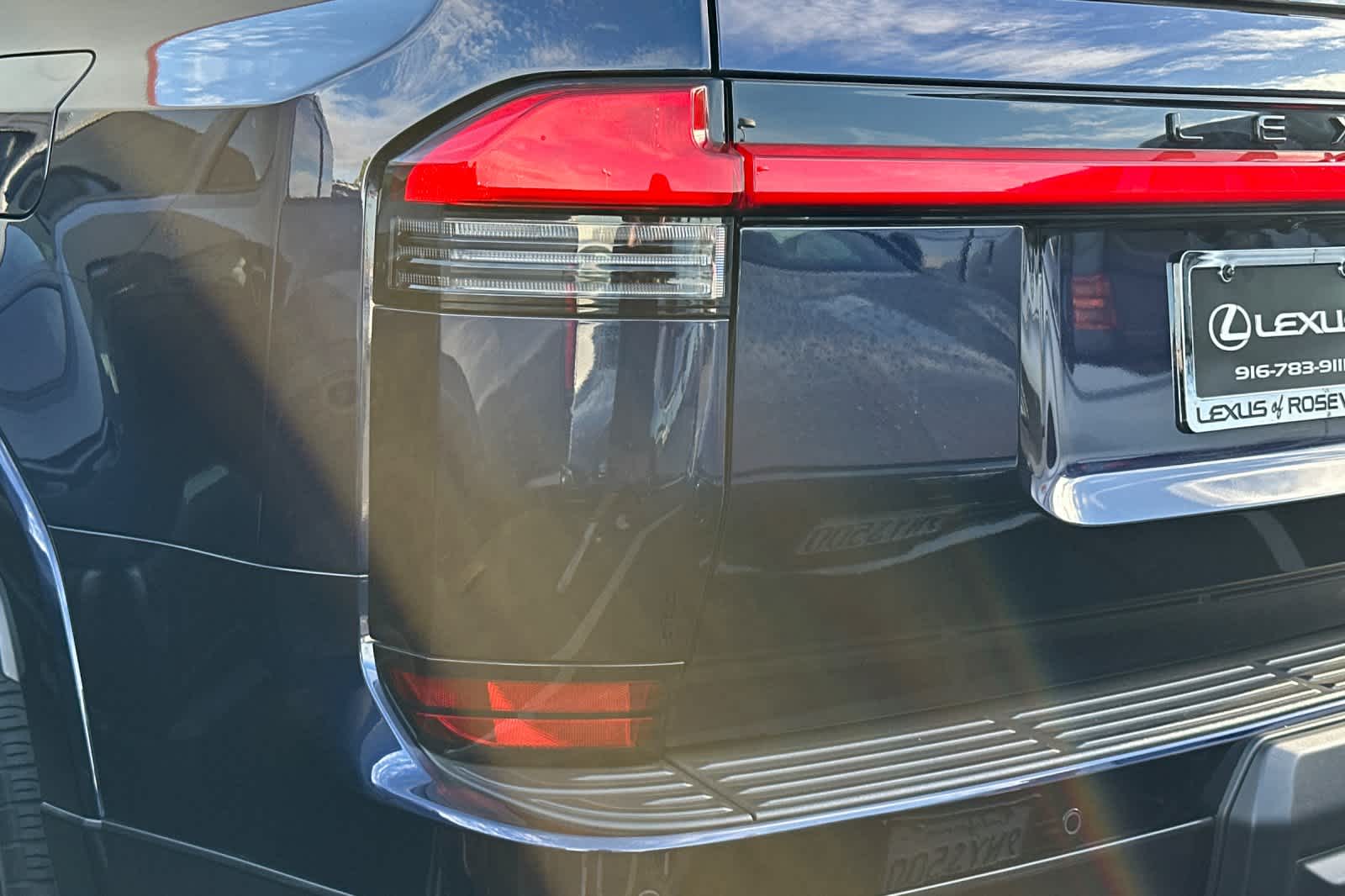 Thumbnail: 2024 Lexus GX - 14