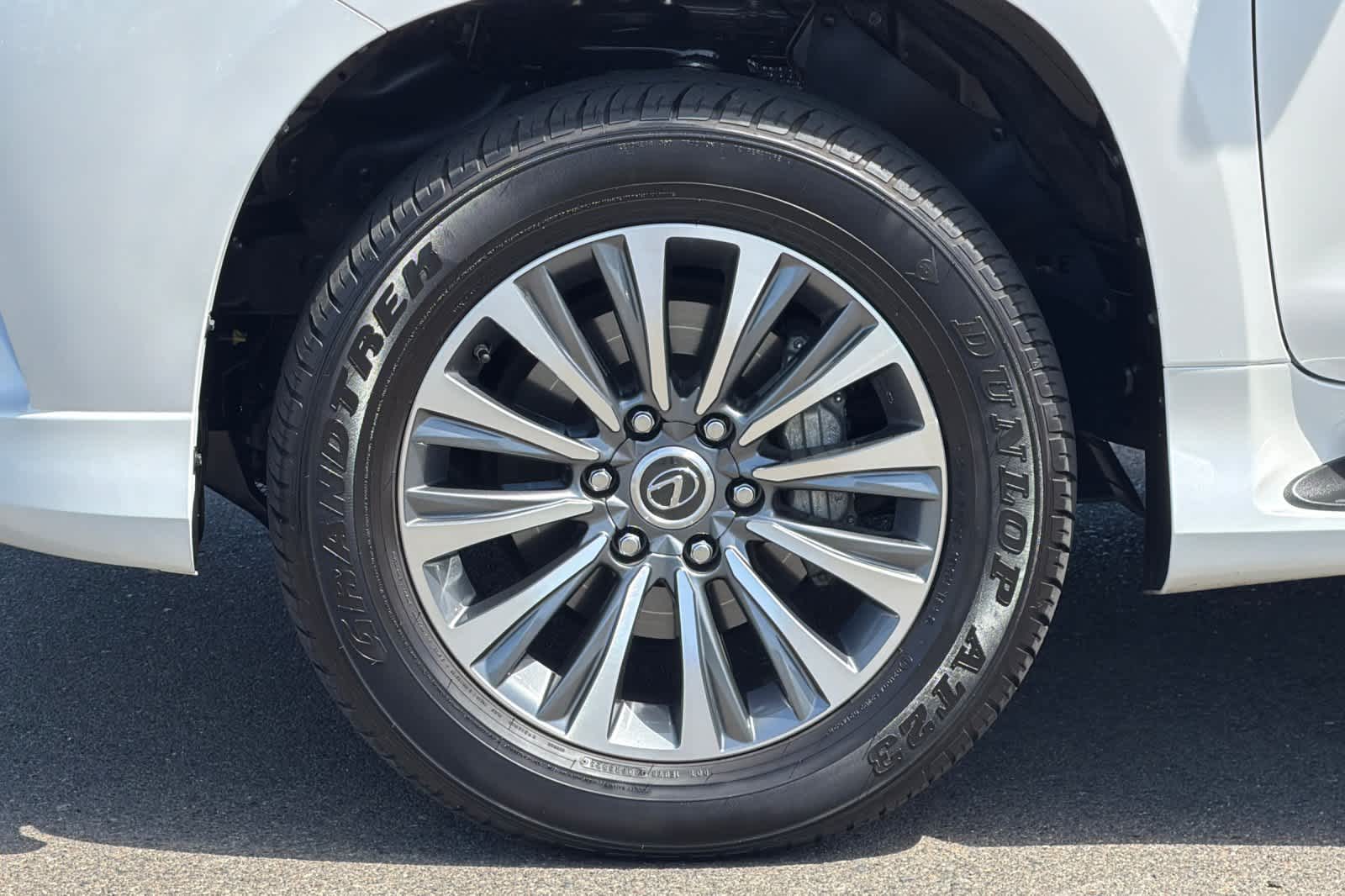 Thumbnail: 2023 Lexus GX - 31