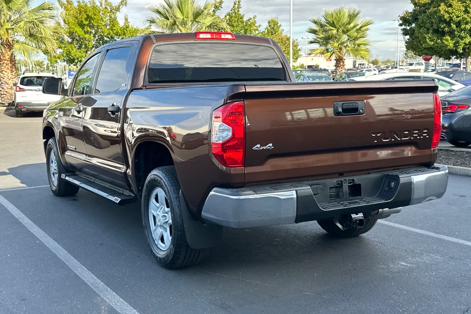 Thumbnail: 2016 Toyota Tundra - 4