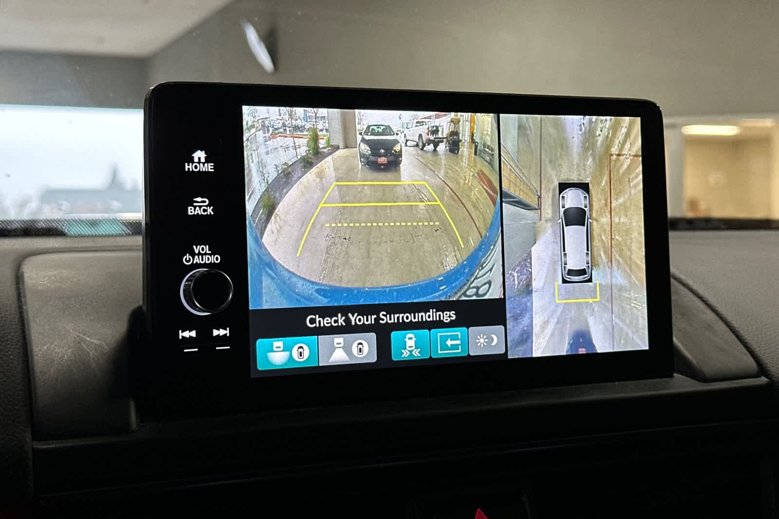 Thumbnail: 2024 Honda Pilot - 22