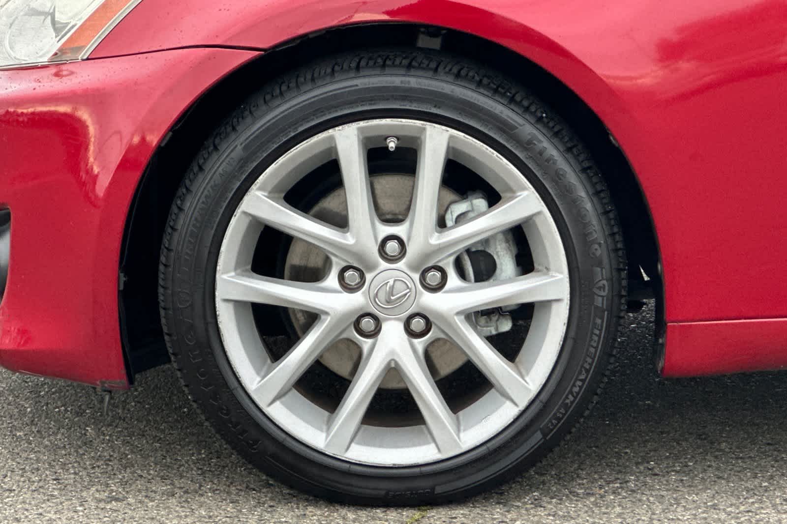 Thumbnail: 2013 Lexus IS - 29