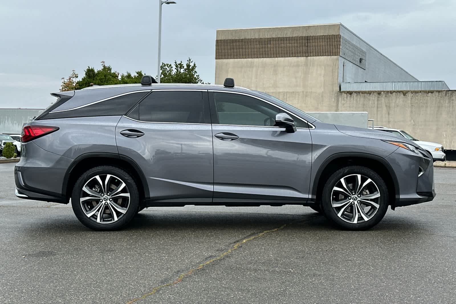 Thumbnail: 2018 Lexus RX - 6