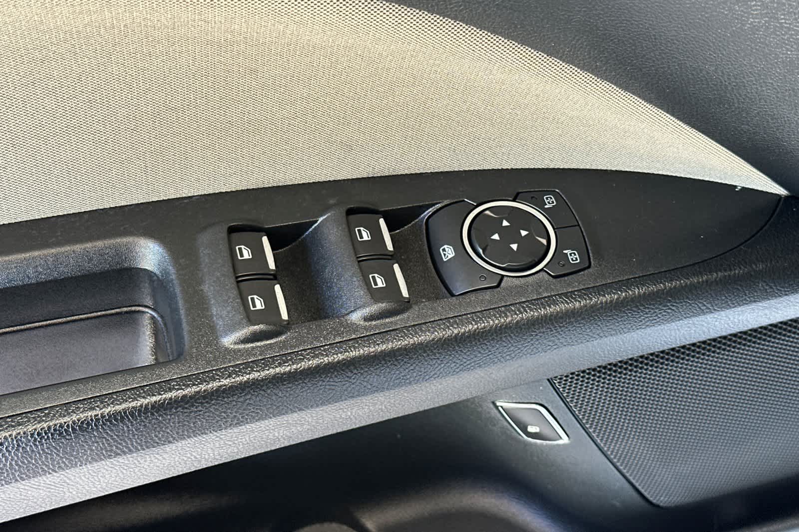 Thumbnail: 2018 Ford Fusion - 13