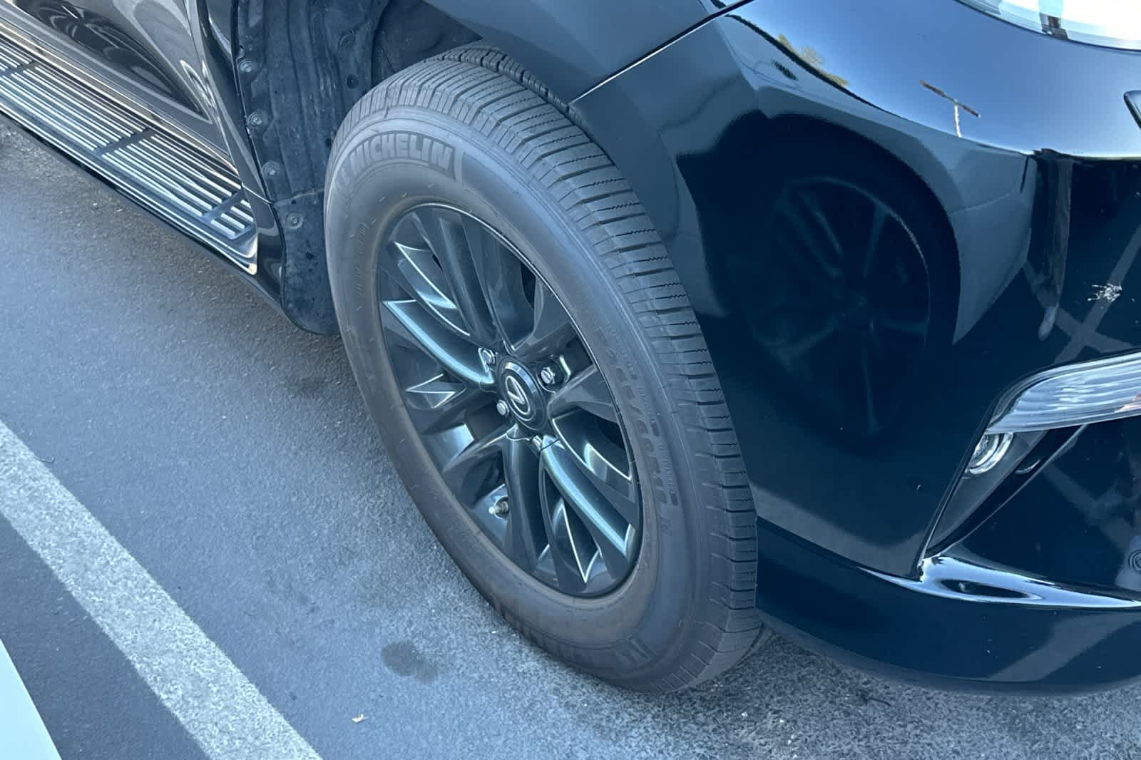 Thumbnail: 2022 Lexus GX - 12