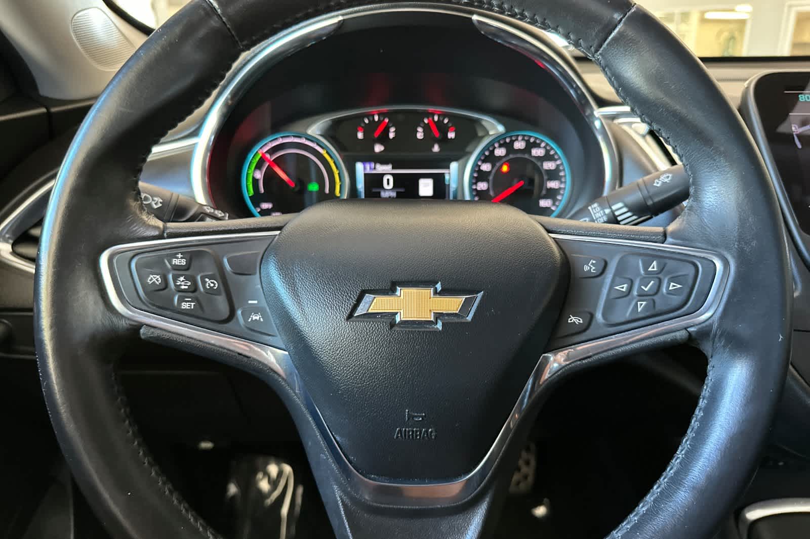 Thumbnail: 2017 Chevrolet Malibu - 26
