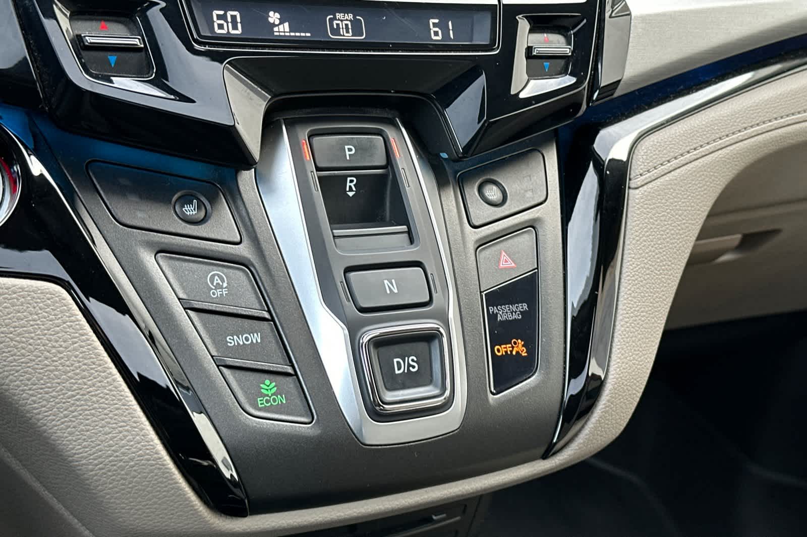 Thumbnail: 2023 Honda Odyssey - 25