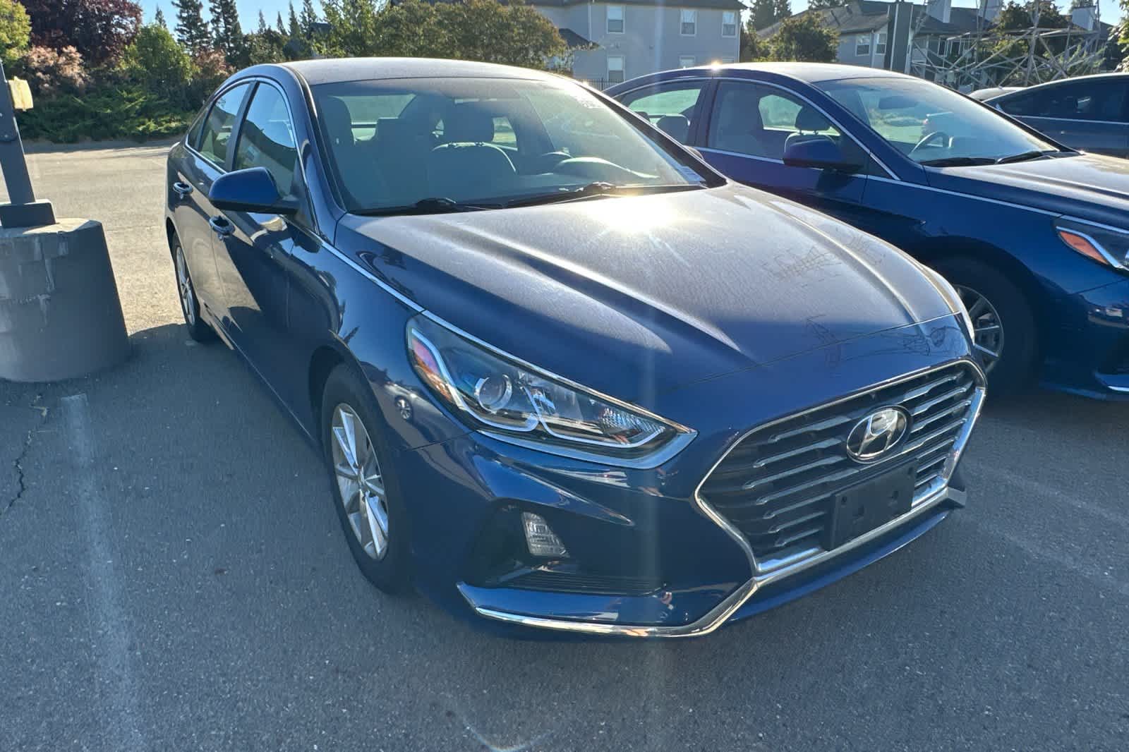 Thumbnail: 2018 Hyundai Sonata - 3
