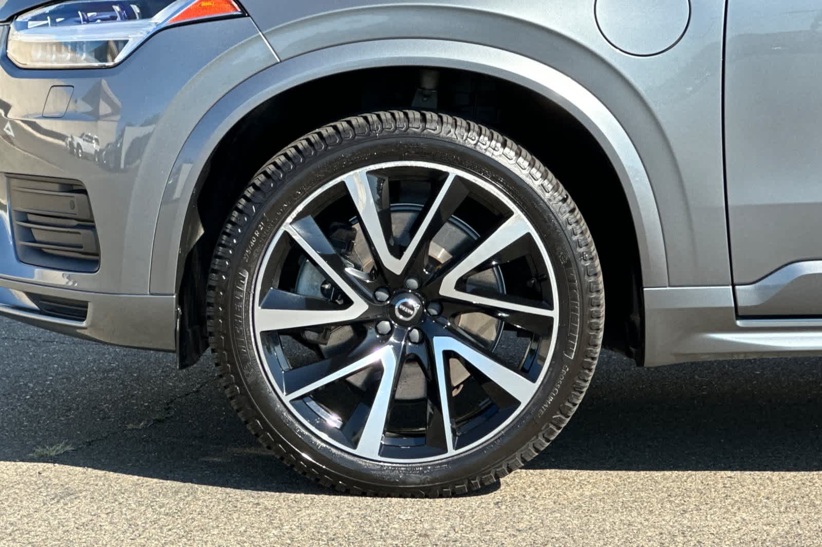 Thumbnail: 2020 Volvo XC90 - 33