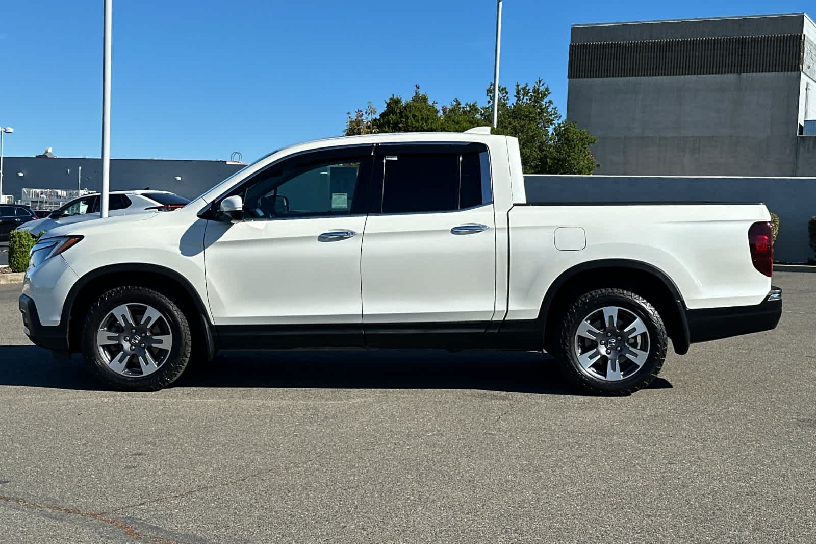 Thumbnail: 2018 Honda Ridgeline - 9