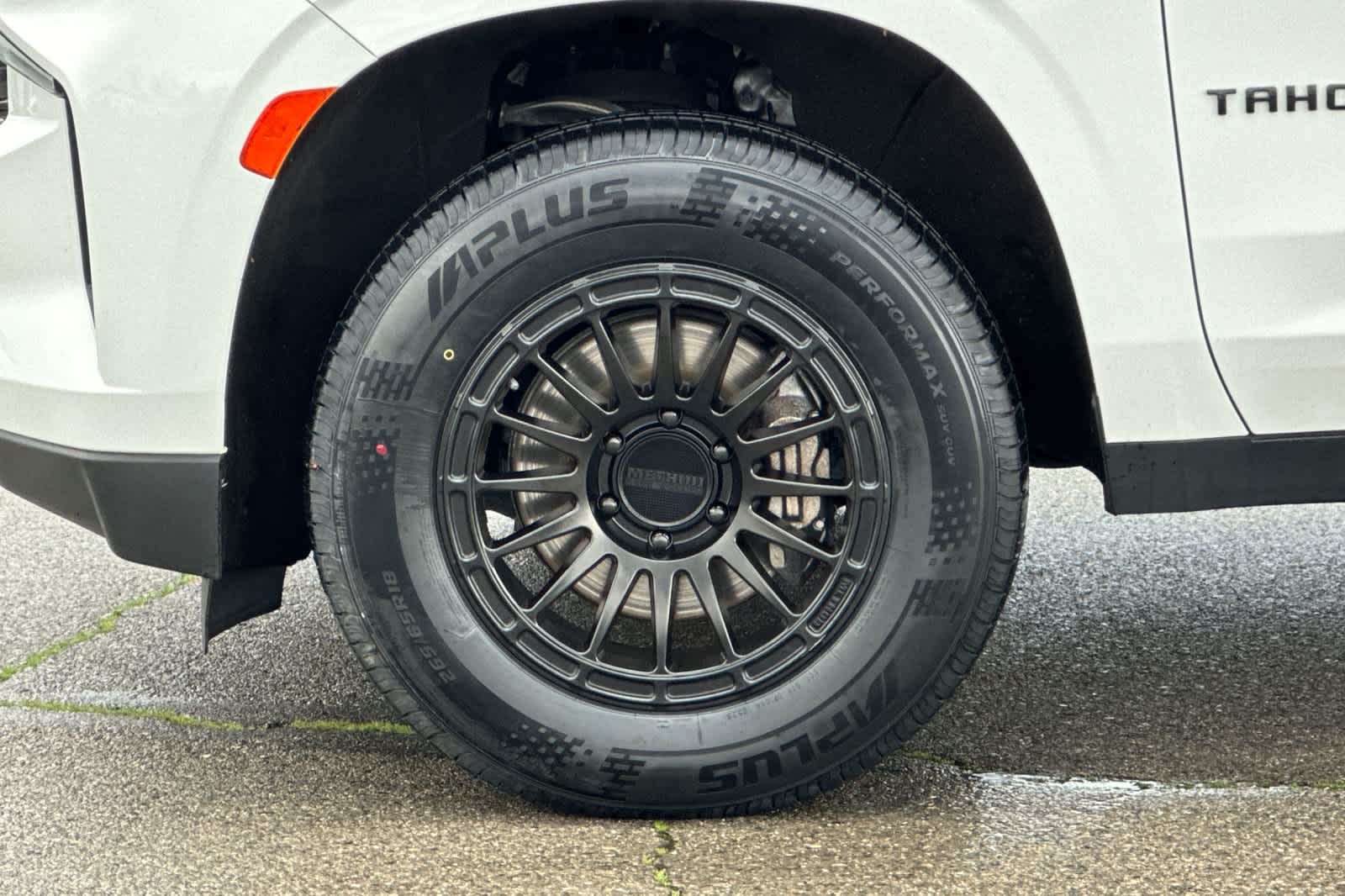 Thumbnail: 2021 Chevrolet Tahoe - 32