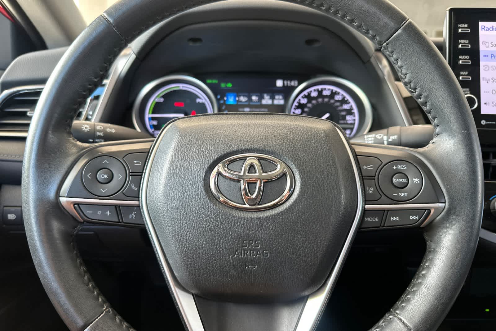 Thumbnail: 2023 Toyota Camry - 24