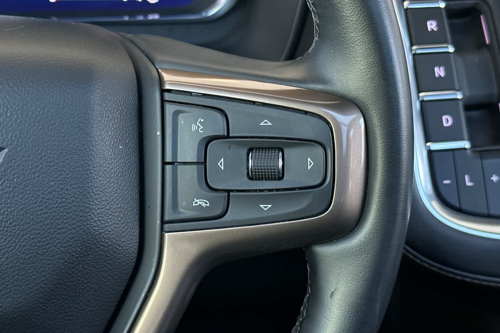 Thumbnail: 2024 Chevrolet Tahoe - 28