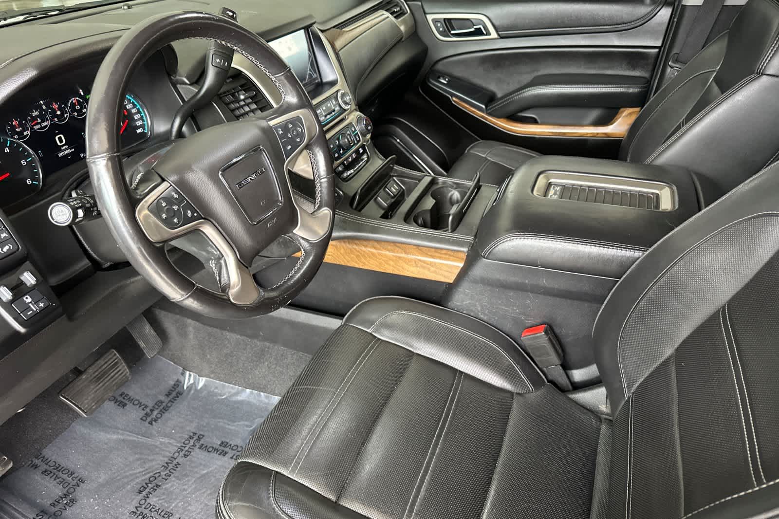 Thumbnail: 2020 GMC Yukon XL - 11