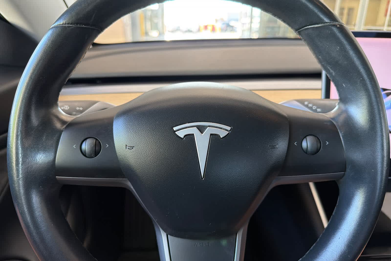 Thumbnail: 2019 Tesla Model 3 - 24