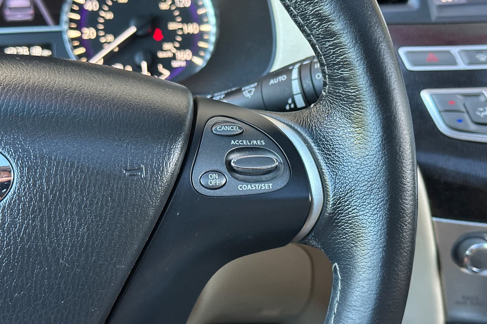 Thumbnail: 2016 INFINITI QX60 - 29