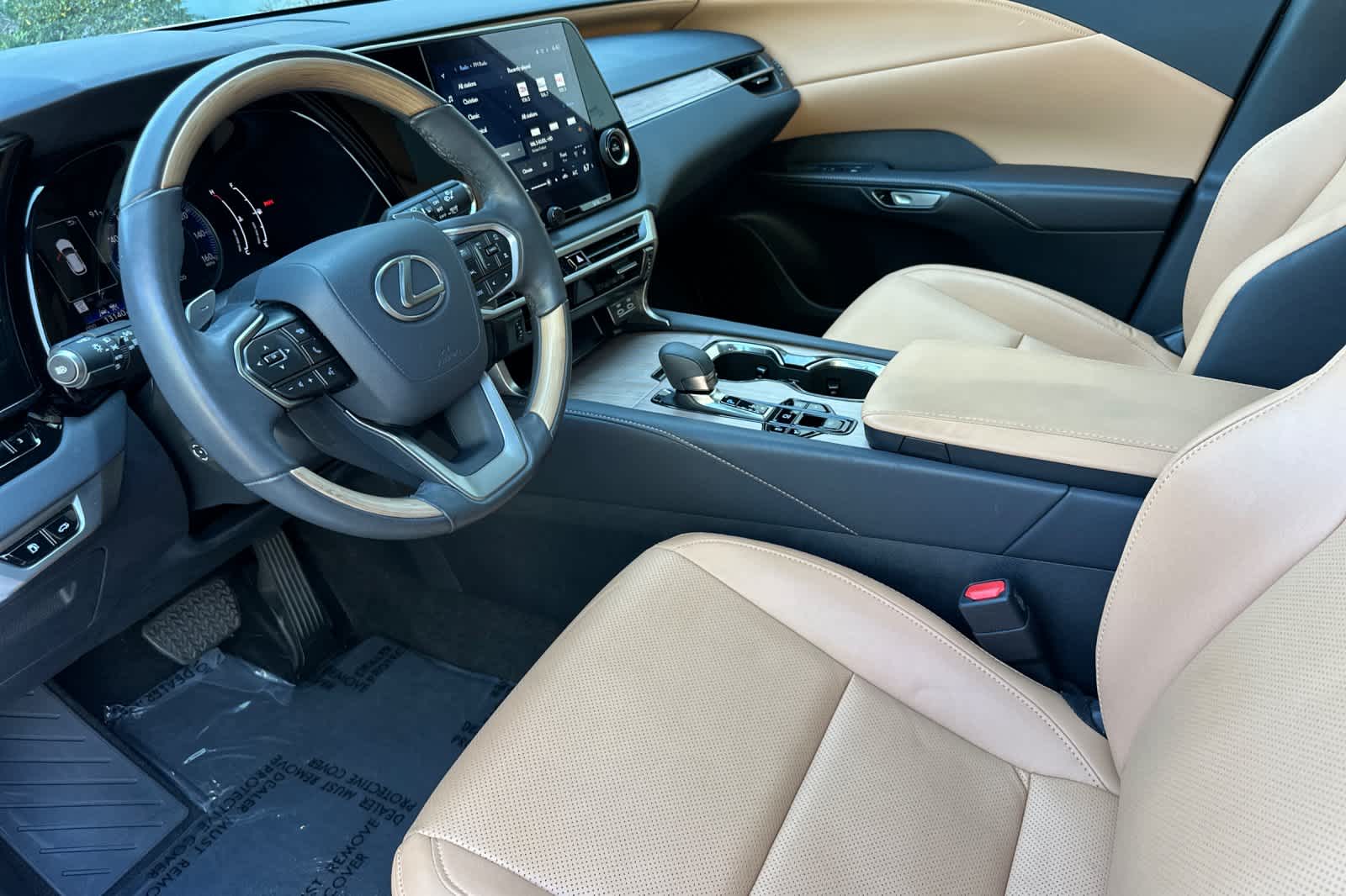 Thumbnail: 2024 Lexus RX - 11