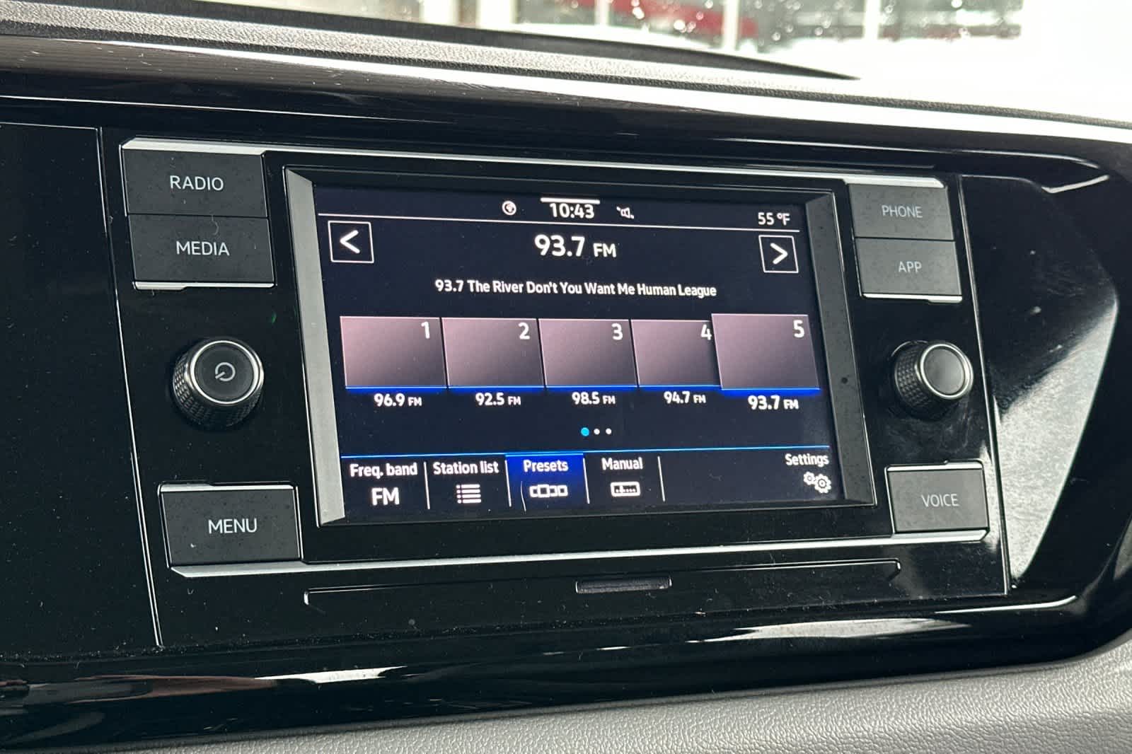 Thumbnail: 2024 Volkswagen Taos - 19