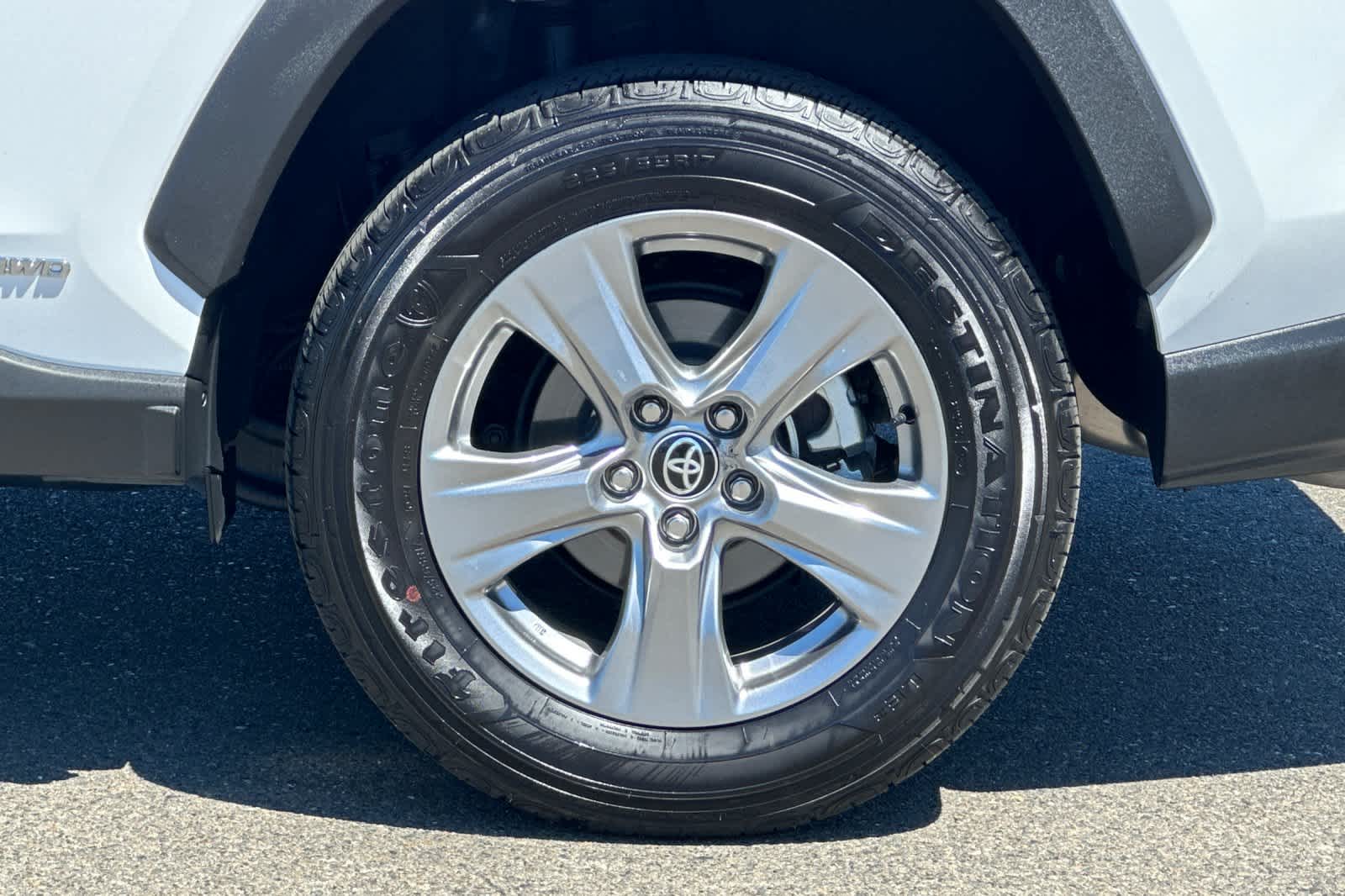 Thumbnail: 2024 Toyota RAV4 - 30
