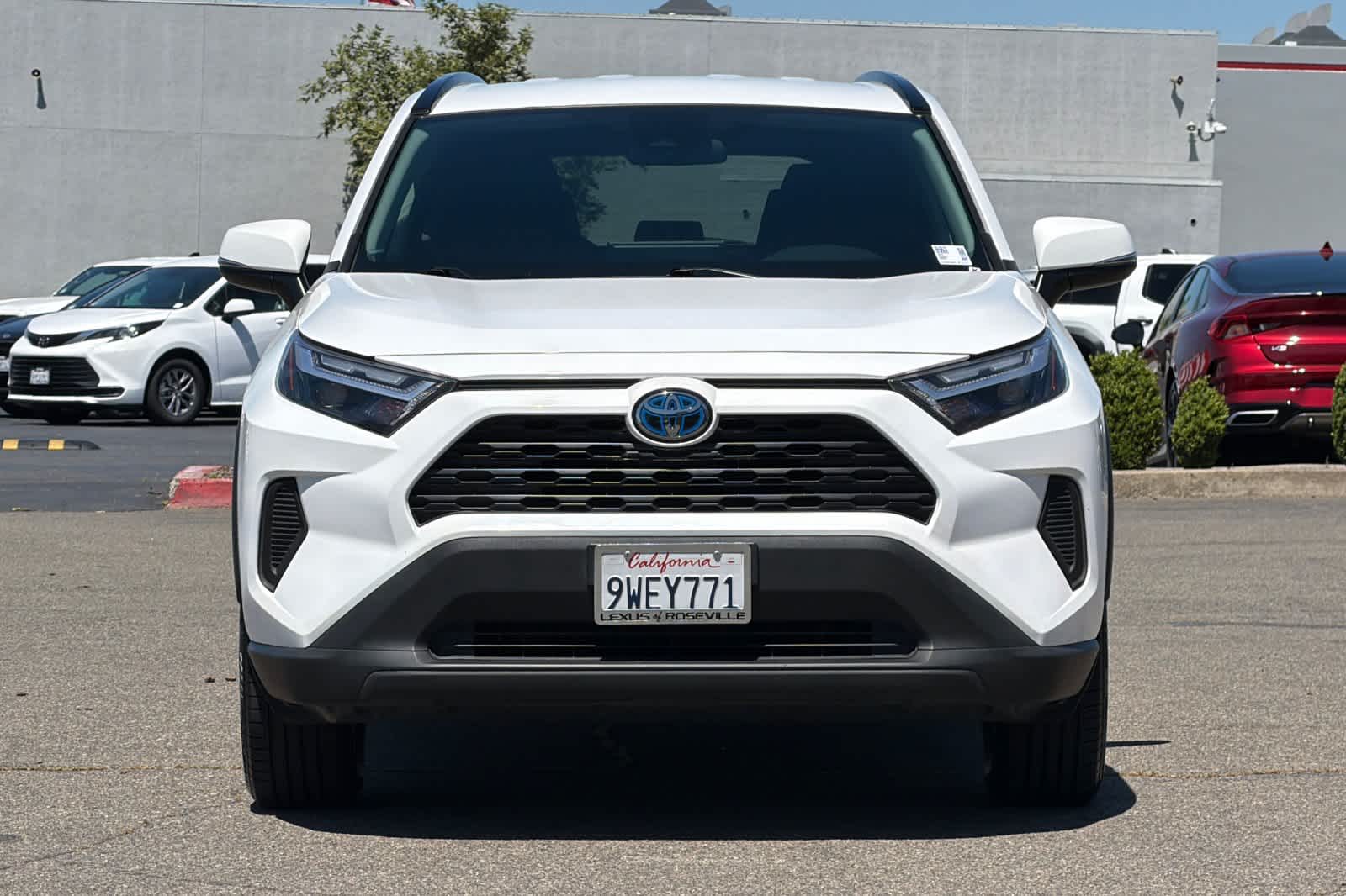 Thumbnail: 2024 Toyota RAV4 - 10