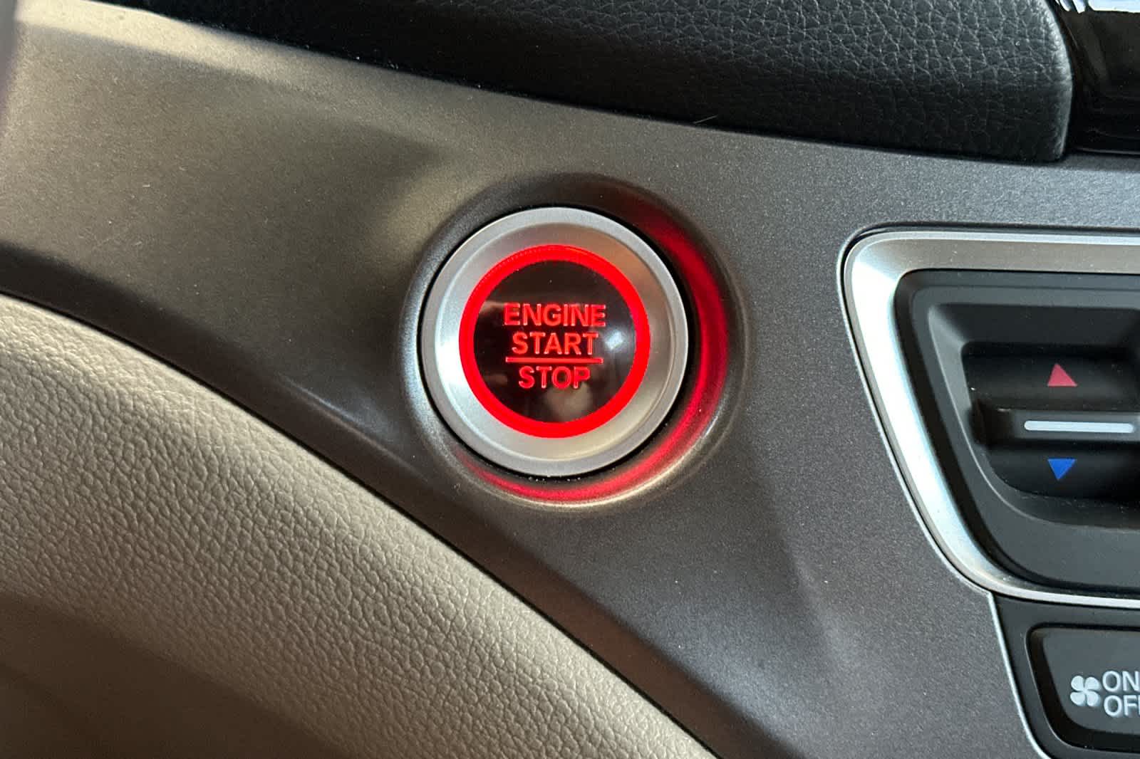 2017 Honda Pilot EX-L 25