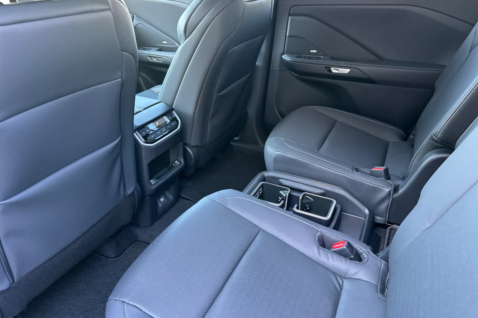 Thumbnail: 2026 Lexus TX - 4