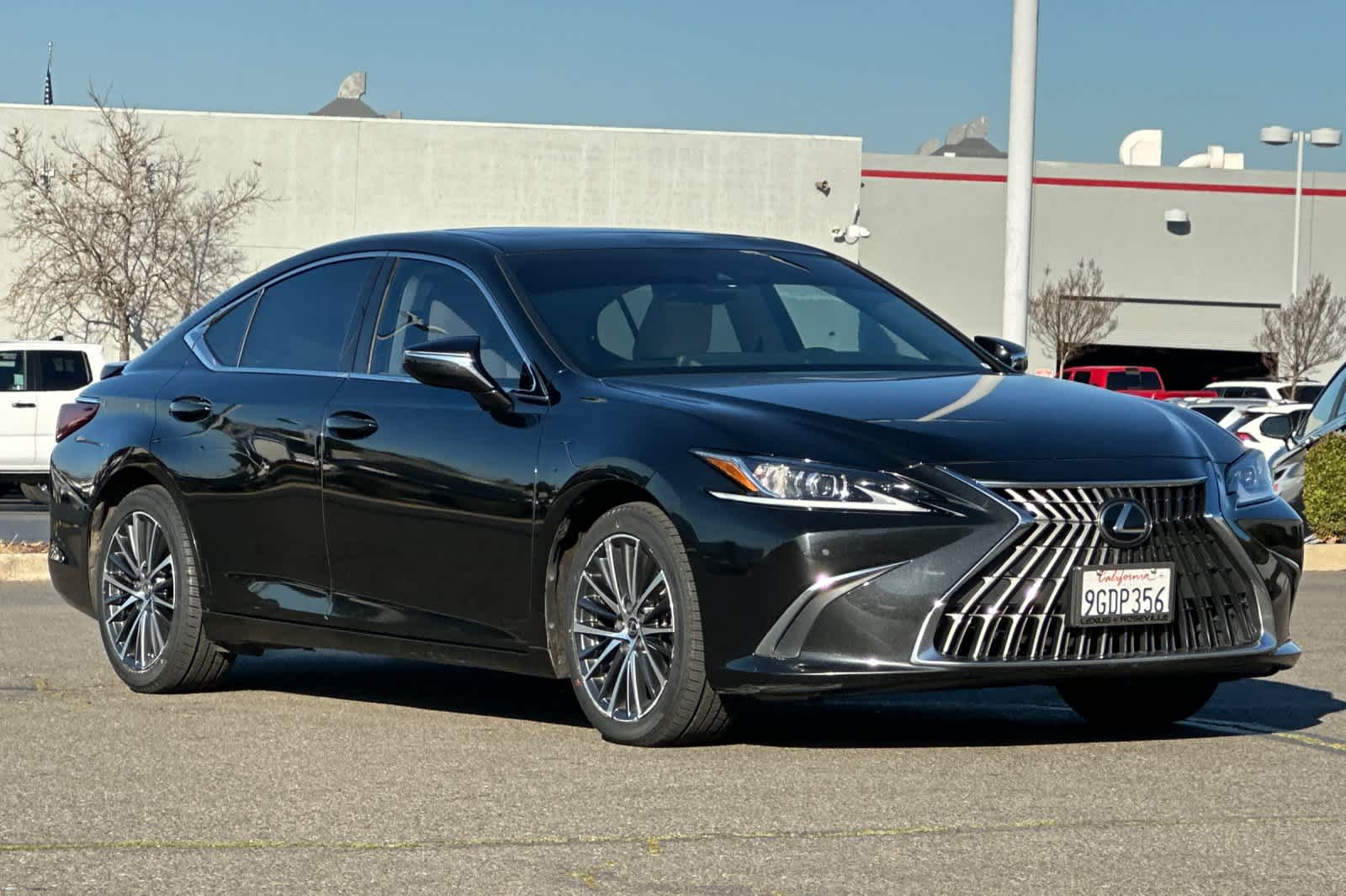 Thumbnail: 2023 Lexus ES - 5