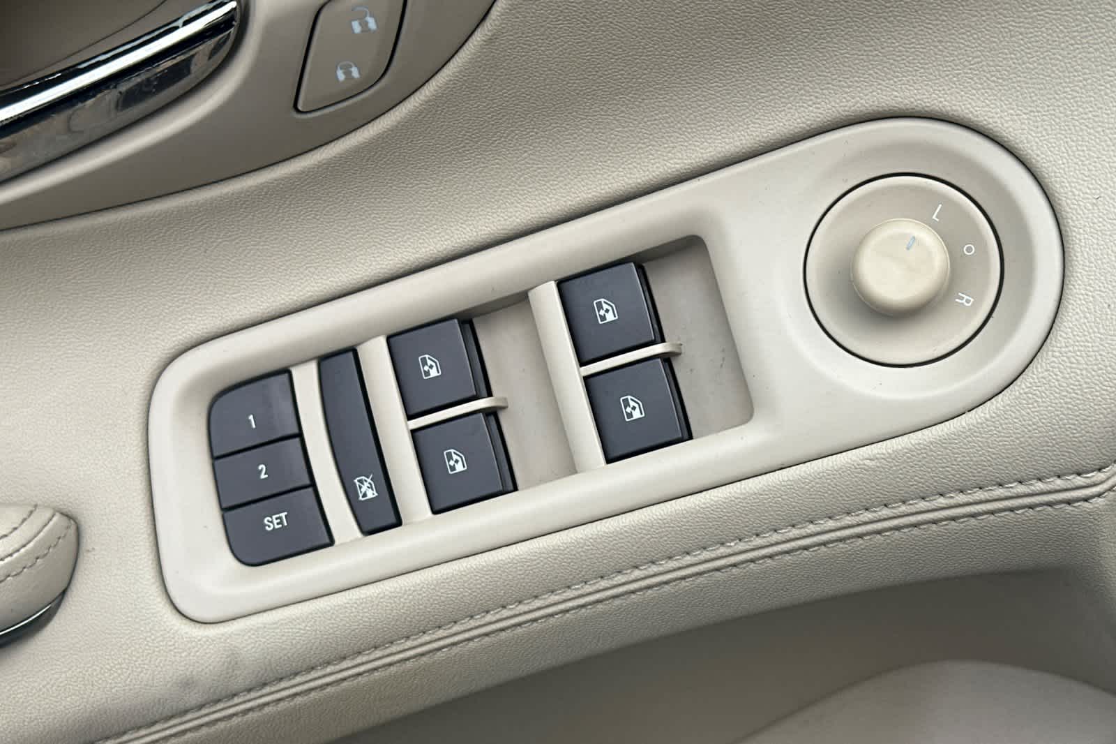 Thumbnail: 2015 Buick LaCrosse - 13