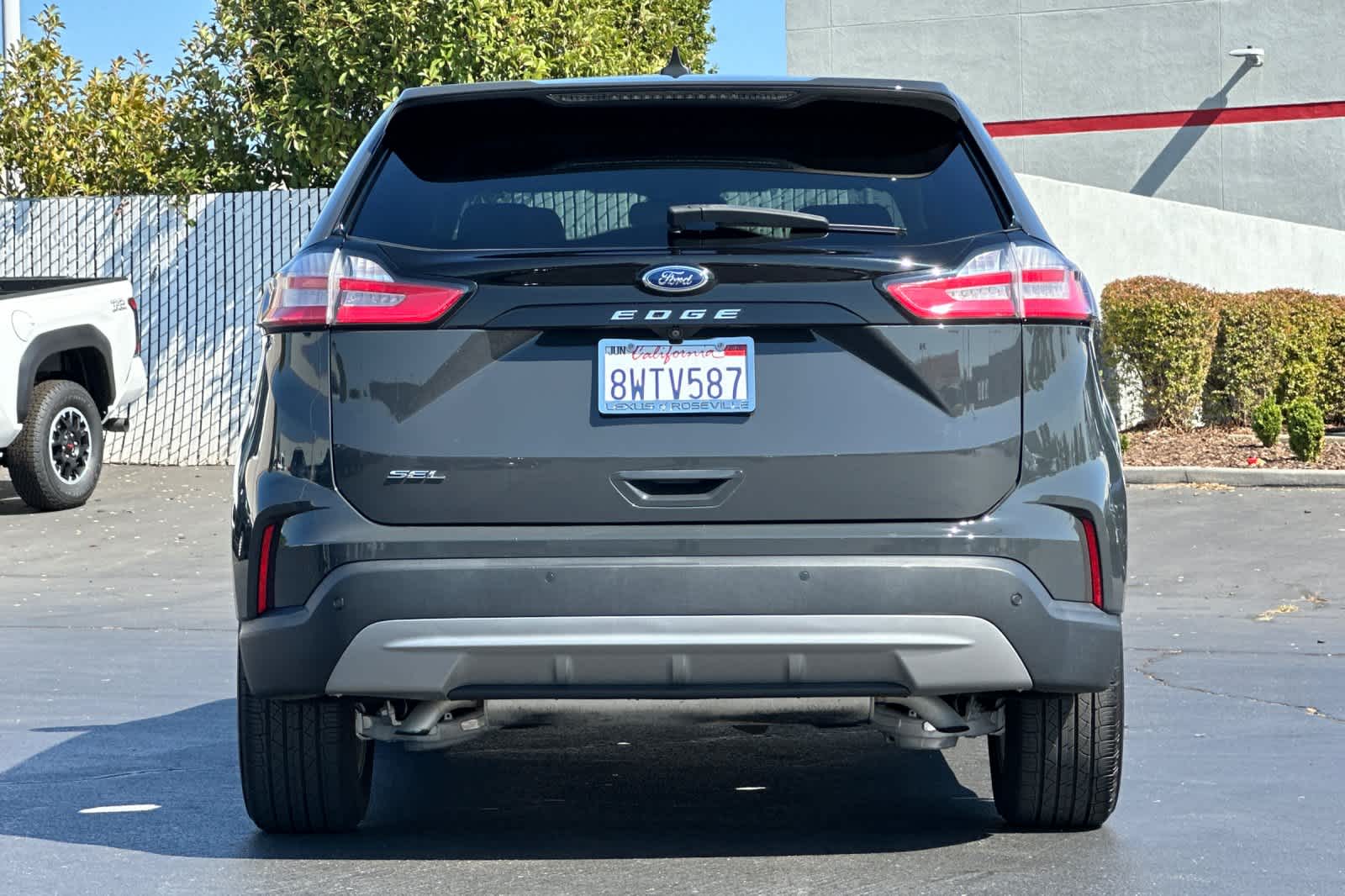 Thumbnail: 2021 Ford Edge - 8