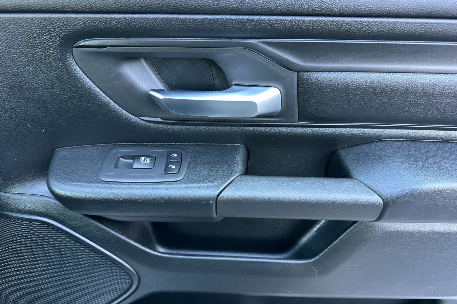 Thumbnail: 2019 RAM 1500 - 18