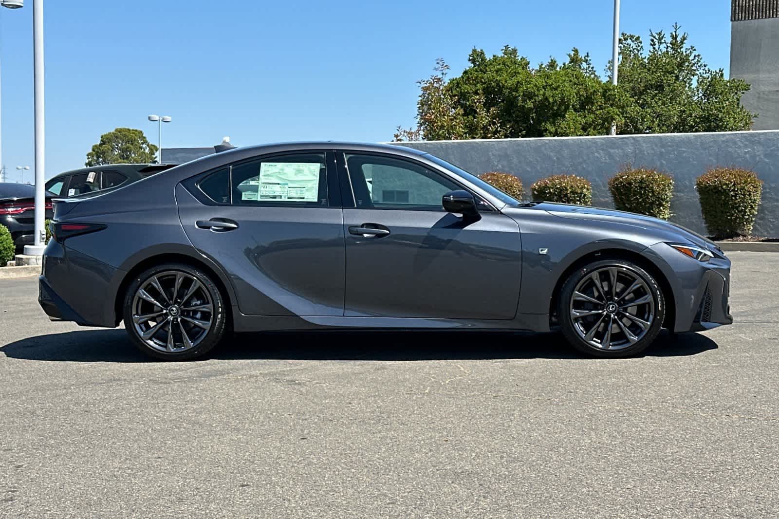 2025 Lexus IS 350 6