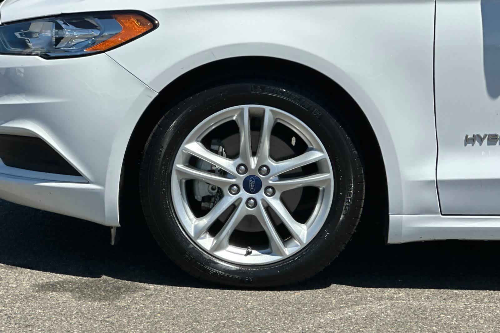 Thumbnail: 2018 Ford Fusion - 29