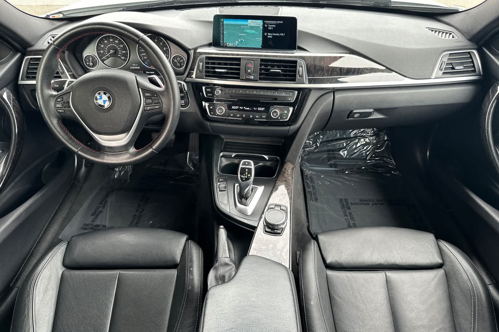 Thumbnail: 2016 BMW 3 Series - 3