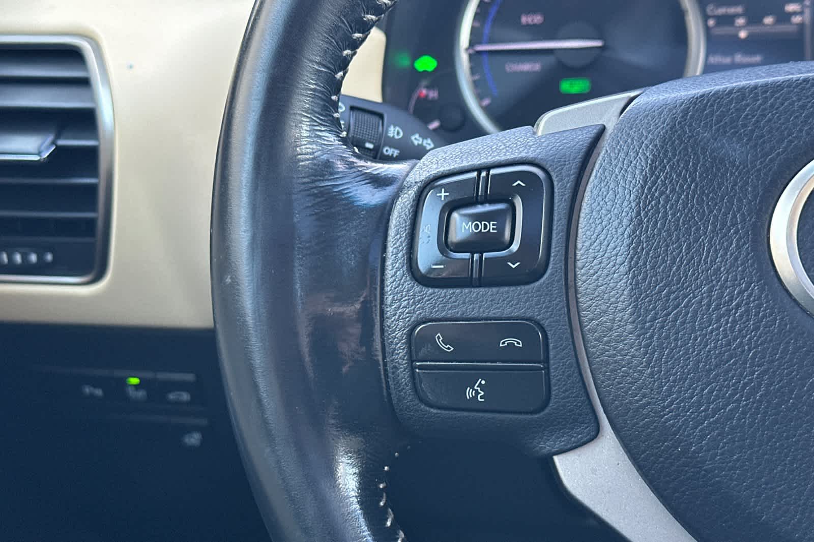 Thumbnail: 2016 Lexus NX - 27