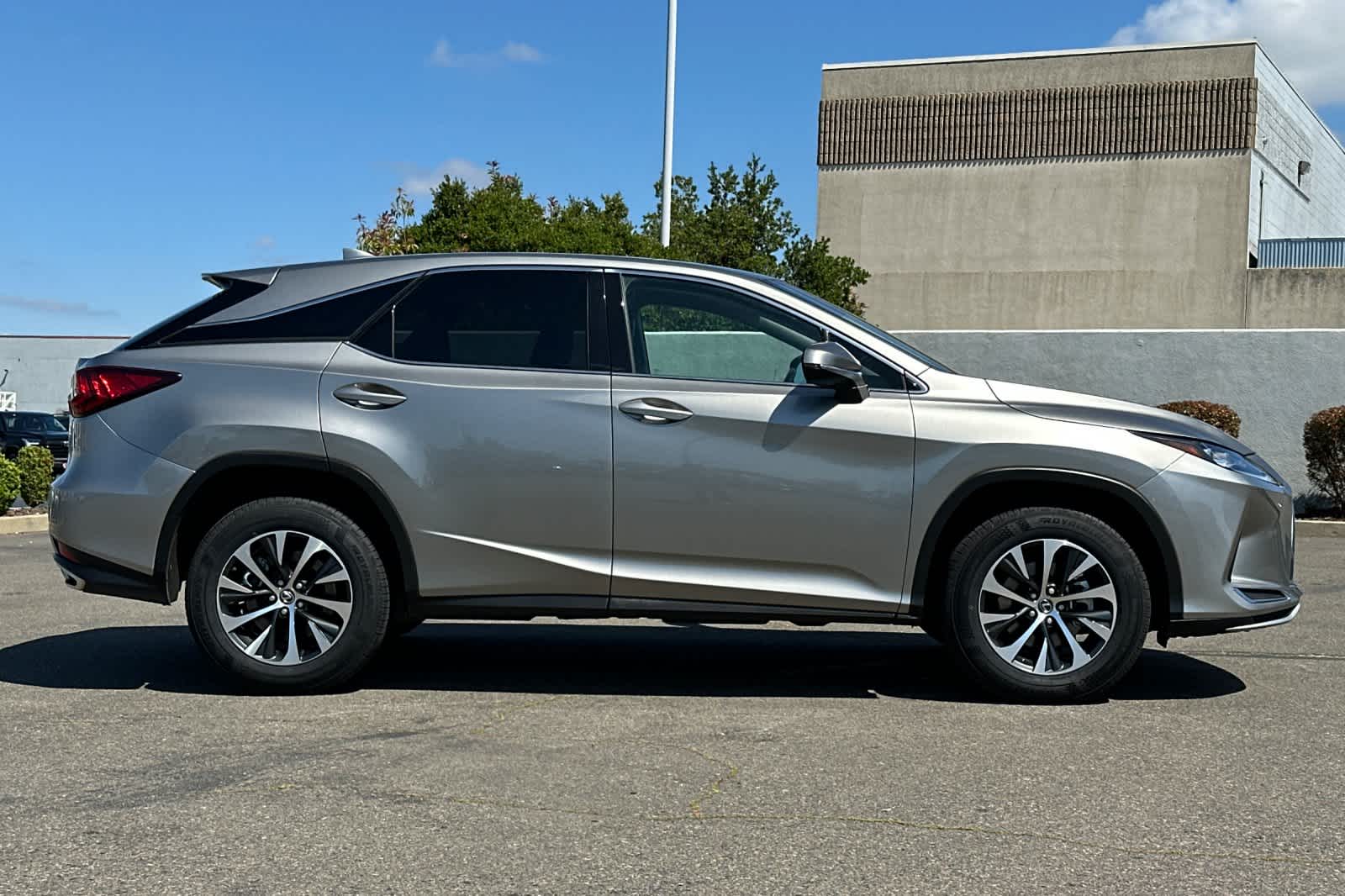 Thumbnail: 2020 Lexus RX - 6