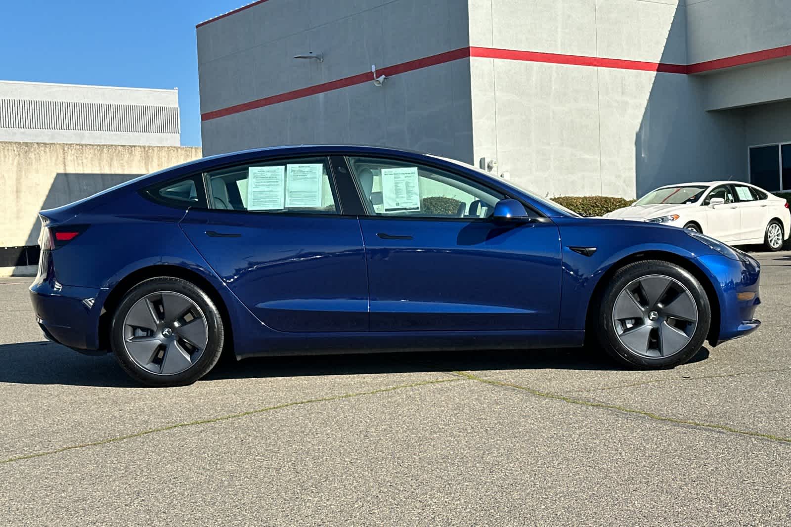 Thumbnail: 2023 Tesla Model 3 - 6