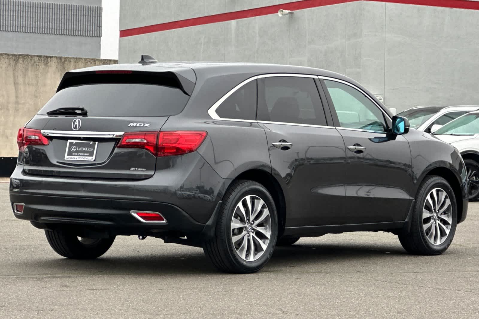 Thumbnail: 2016 Acura MDX - 2