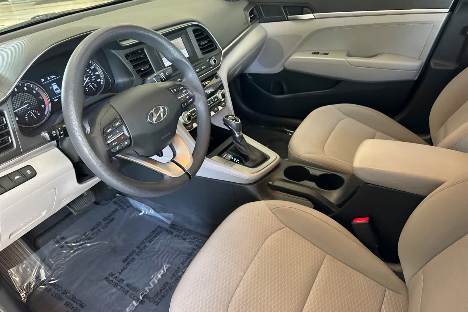 Thumbnail: 2020 Hyundai Elantra - 11
