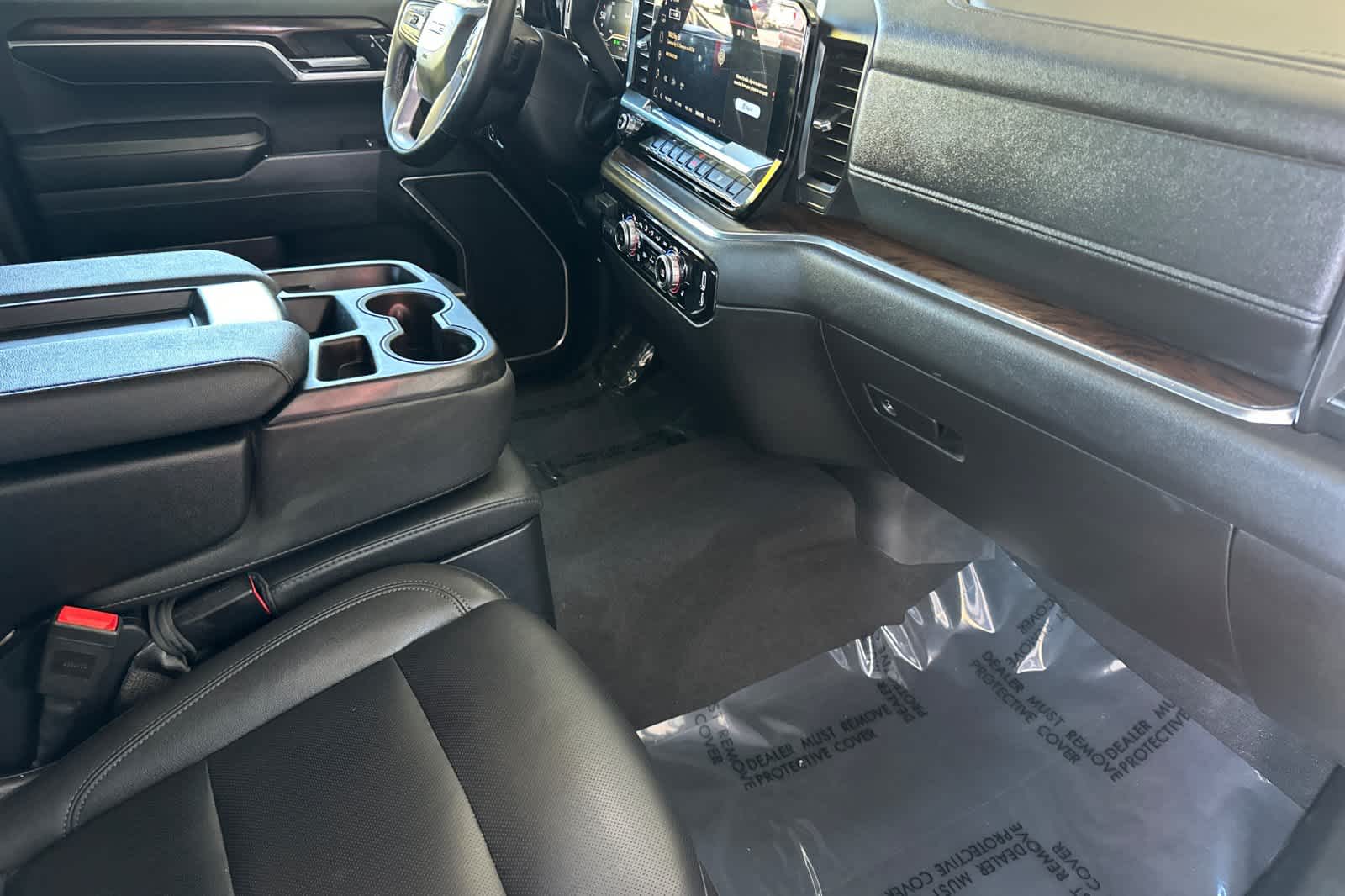 Thumbnail: 2025 GMC Sierra 1500 - 16