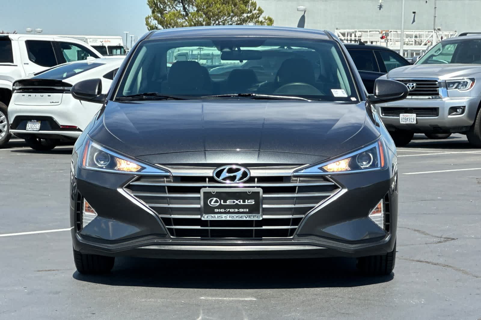 Thumbnail: 2020 Hyundai Elantra - 10