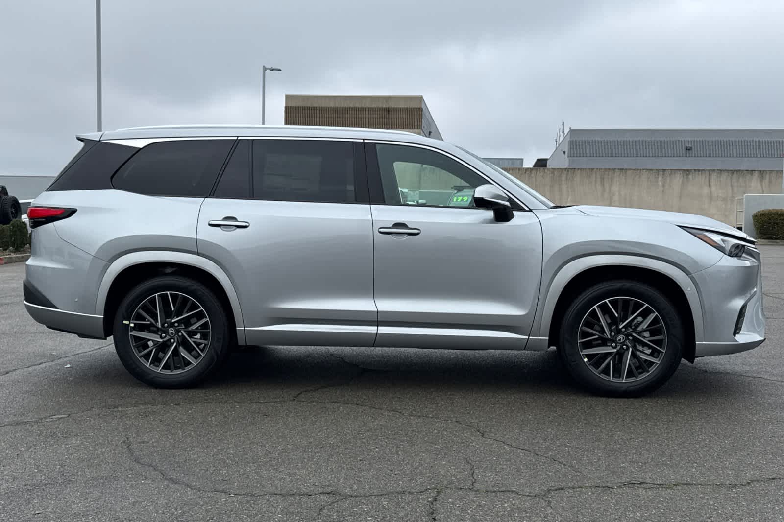 Thumbnail: 2026 Lexus TX - 6