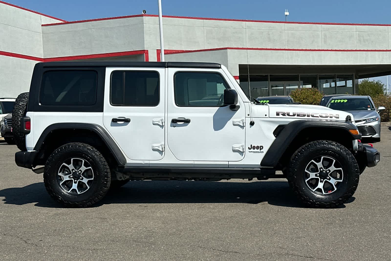 Thumbnail: 2021 Jeep Wrangler - 6