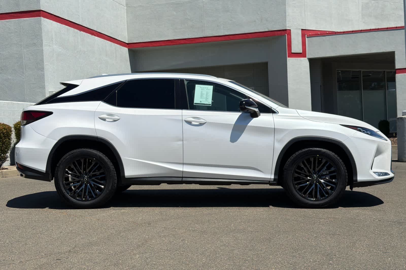 Thumbnail: 2022 Lexus RX - 5